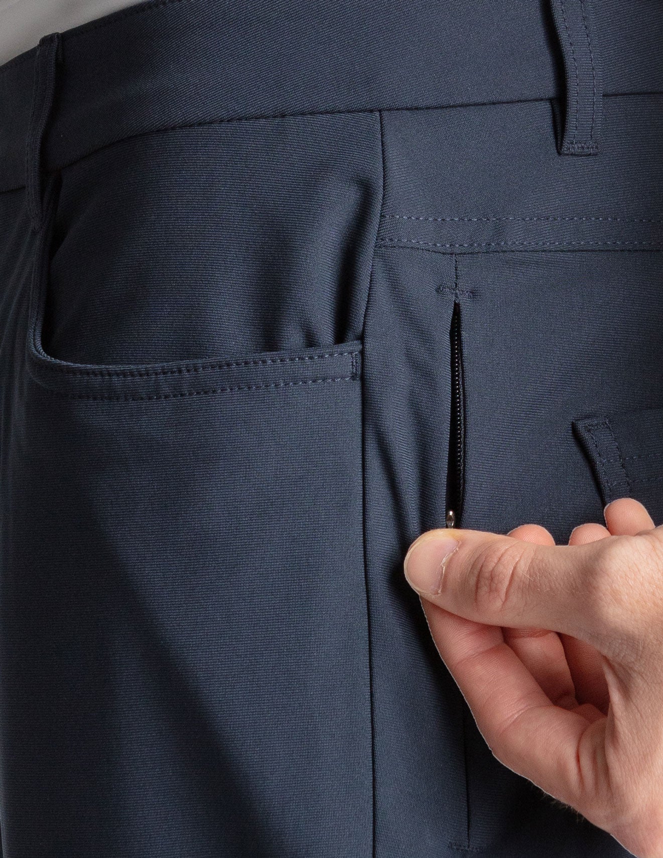 5-Pocket Tech Pants- Navy - Relaxed Fit